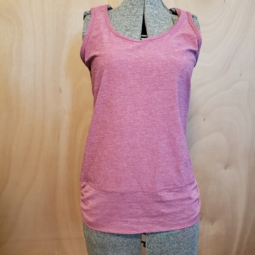 𝅺tank Top